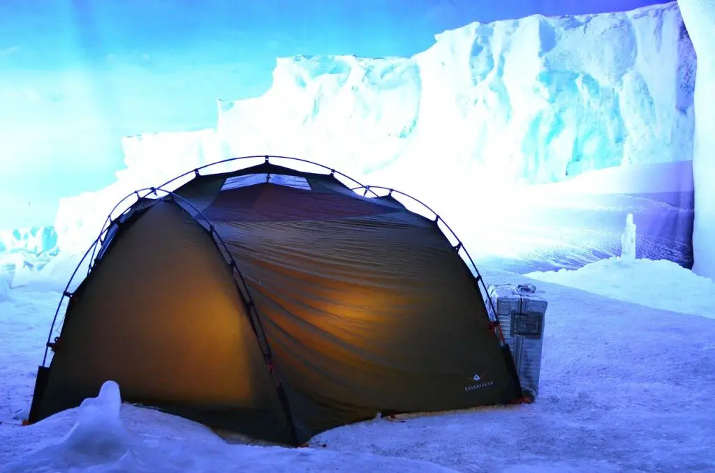 tent arctic cold weather